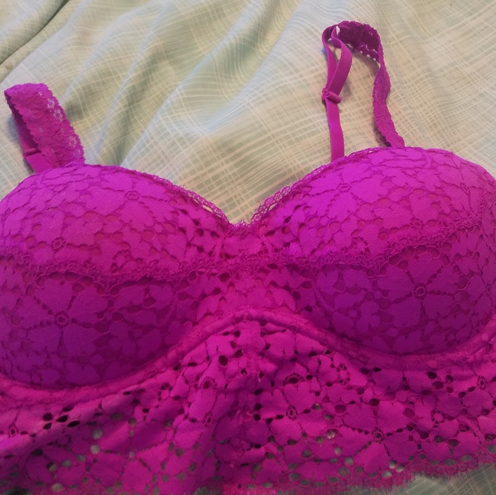 PINK VS bralette